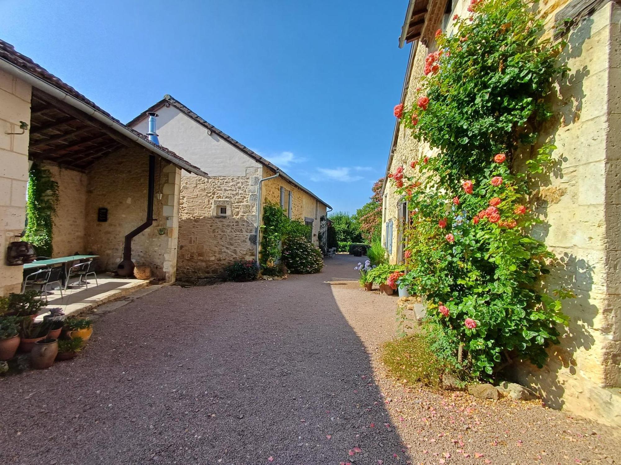 La Verte Dordogne Villars  Exterior photo